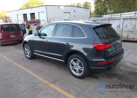 2016 Audi Q5 2.0T Premium z USA, uszkodzony, nr VIN WA1L2AFPXGA048086